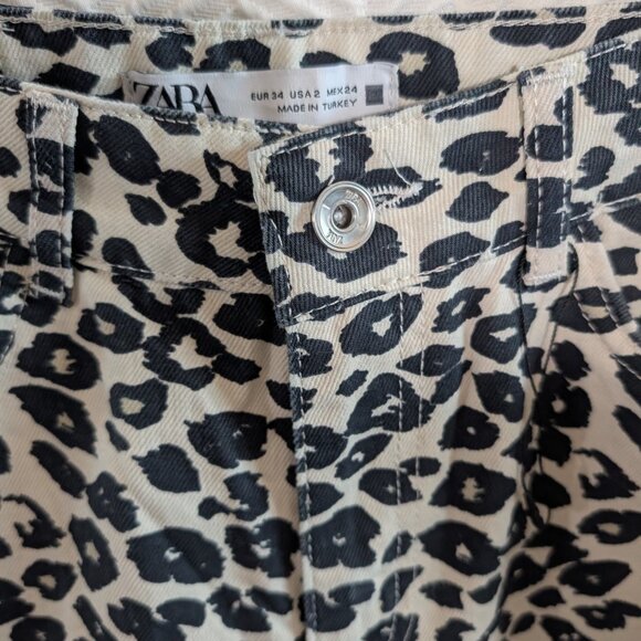 ZARA Leopard Print Wide Leg Jeans High Waist NWOT Size 2 Animal Print Denim - Picture 6 of 11